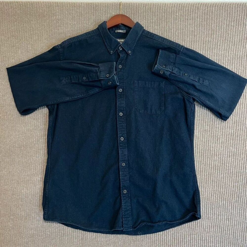 Eddie Bauer Classic Fit Men’s Large Navy Blue 100% Cotton Flannel Chamois Shirt